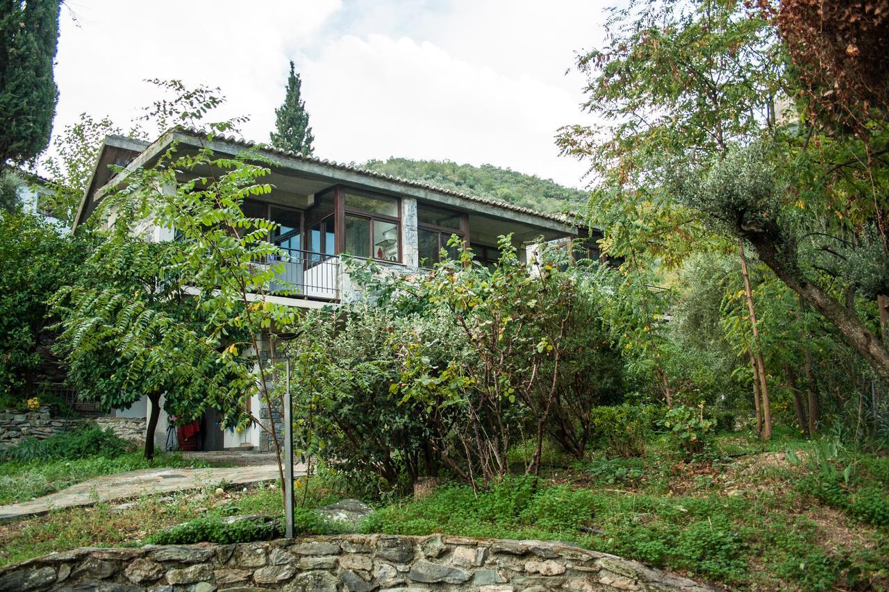 Studios Kyparissi&Spa Tirós Esterno foto